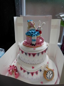 Alice in Wonderland cake